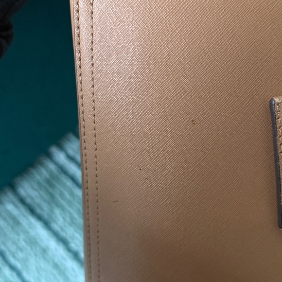 🆕 Tory Burch Robinson tote - Picture 15 of 16